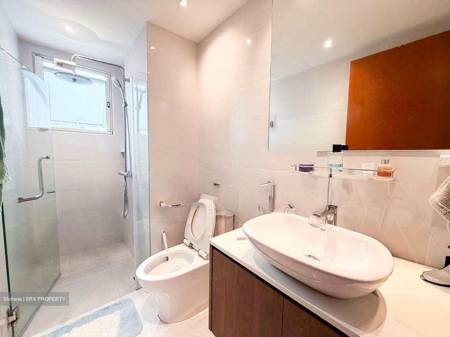 Lilydale (D27), Condominium #562449871